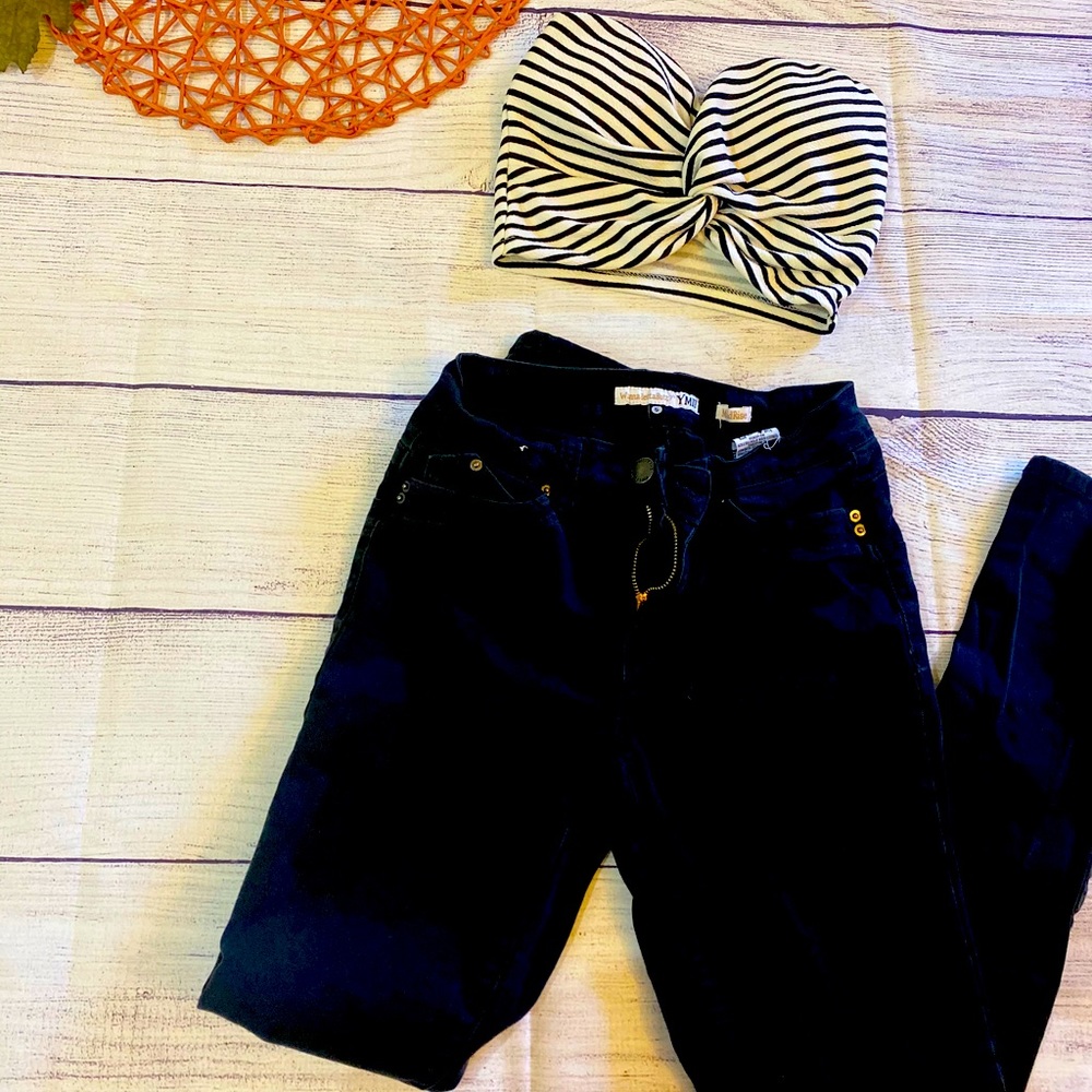🌻 (3/$24) Strapless top and black jeans